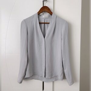 Aritzia/Babaton Akira Blouse Size XS